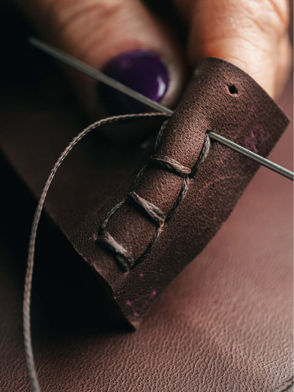 Officine Creative - Leather shoe crafting process
