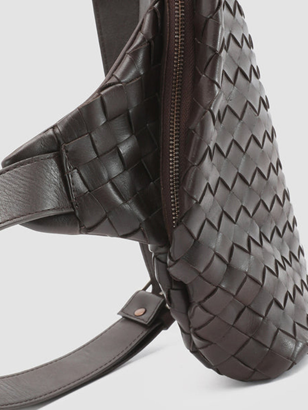 ARMOR 05 - Brown Woven Leather Backpack - image 6,side view