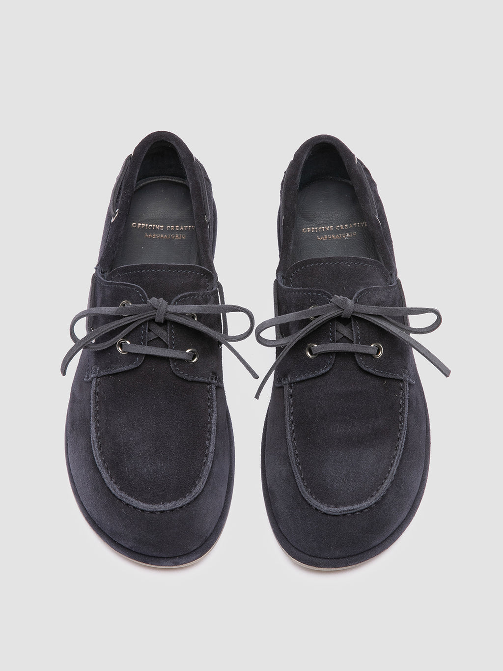LOVE 101 - blaue Bootsschuhe aus Wildleder - image 2,side view