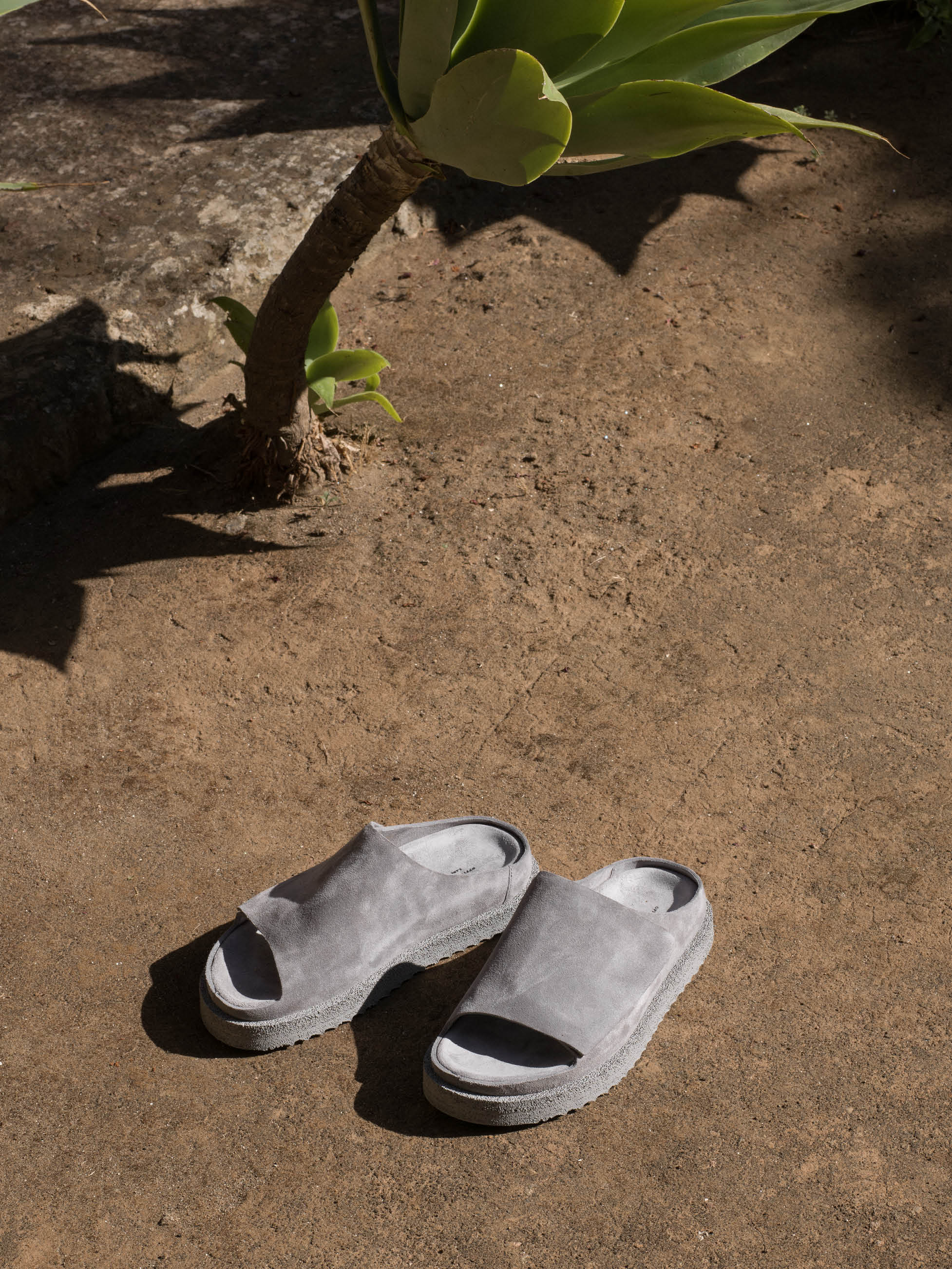 Officine Creative Suede Slipper Women Handcrafted Chunky Design