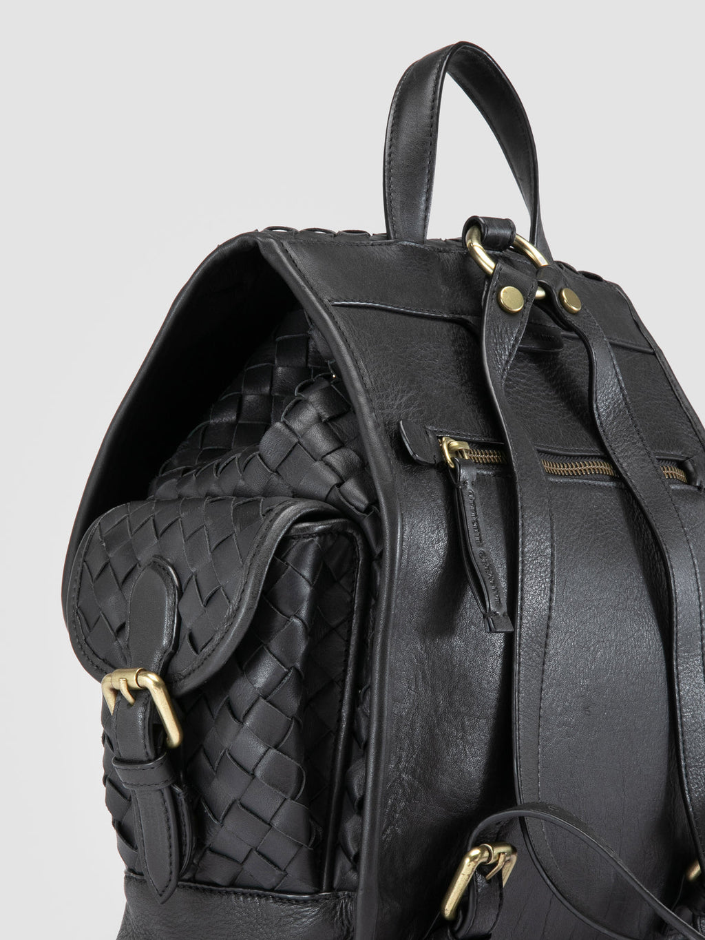AURA 004 - Black Leather Backpack - image 6,side view