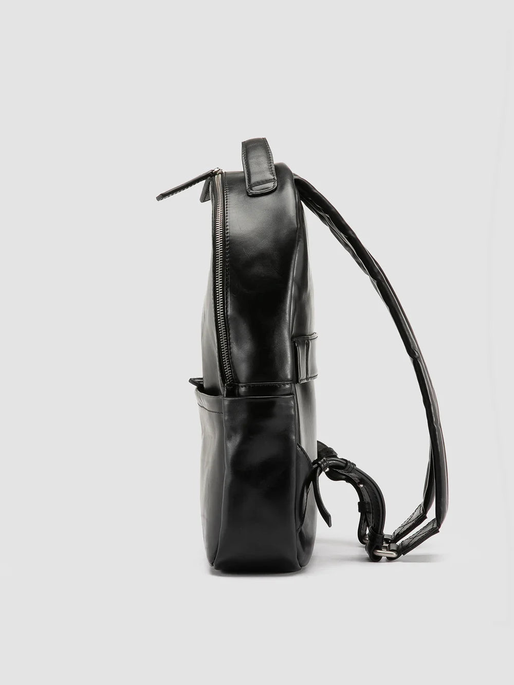 QUENTIN 020 - Black Leather Backpack - image 5,side view