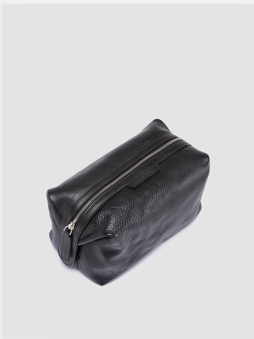 VANITY CASE 001 - Black Leather Pouch - image 2,side view