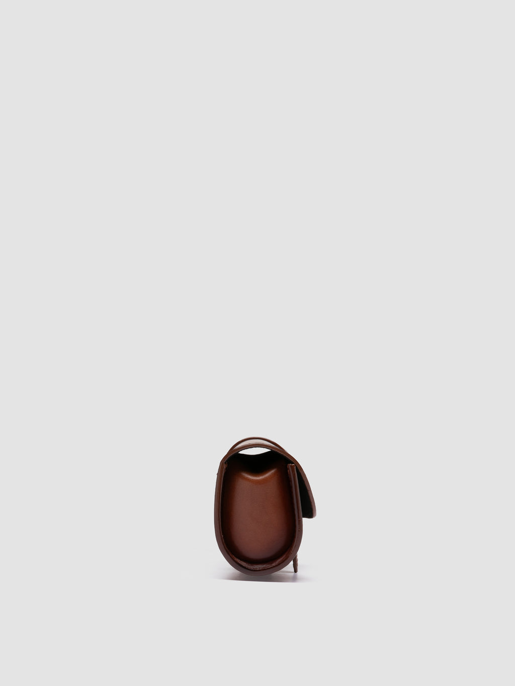 OC CASE 001 - Braune Ledertasche - image 3,side view