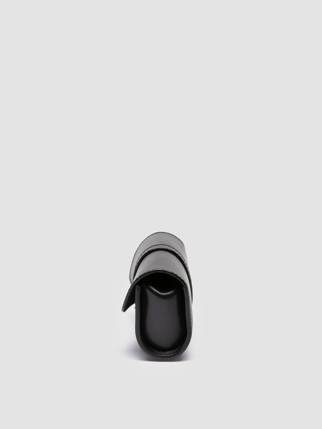 OC CASE 001 - Black Leather Case - image 5,side view