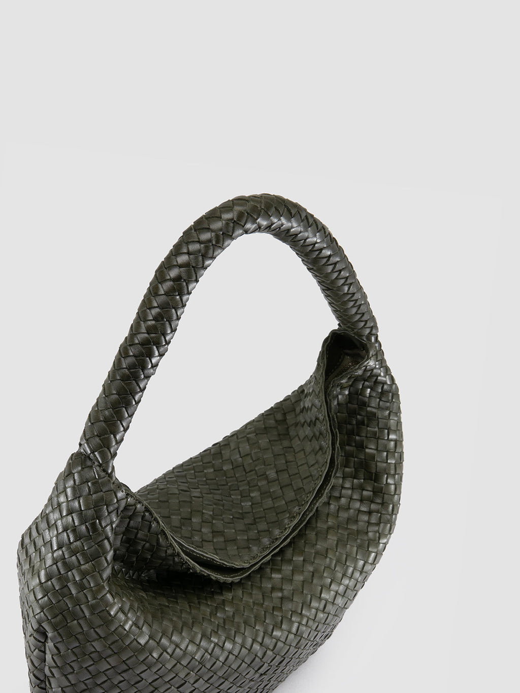 OC CLASS 09 - Green Woven Leather Tote Bag - image 2,side view