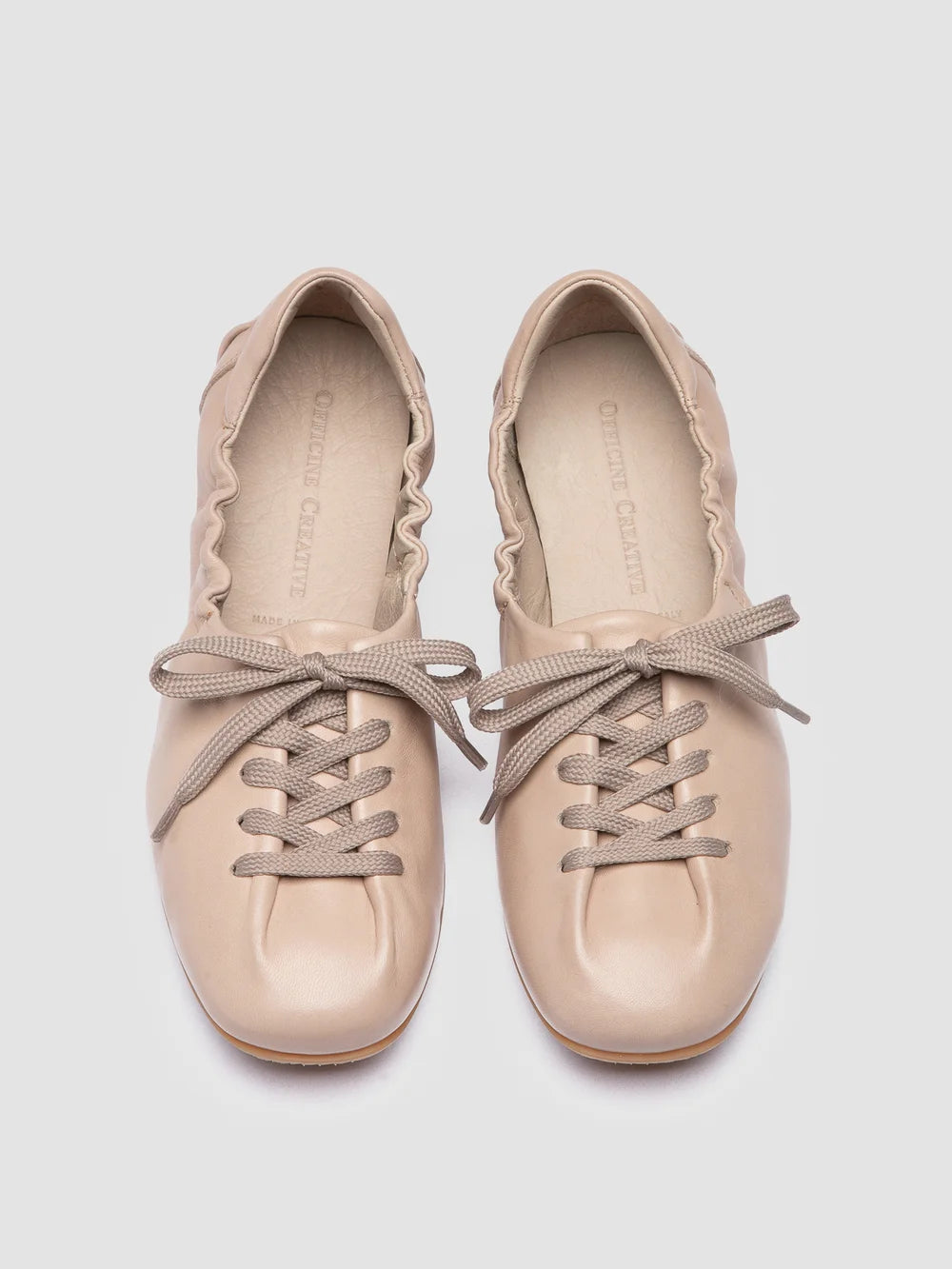 BALLET 101 - Elfenbeinfarbene Sneakers aus Leder - image 2,side view