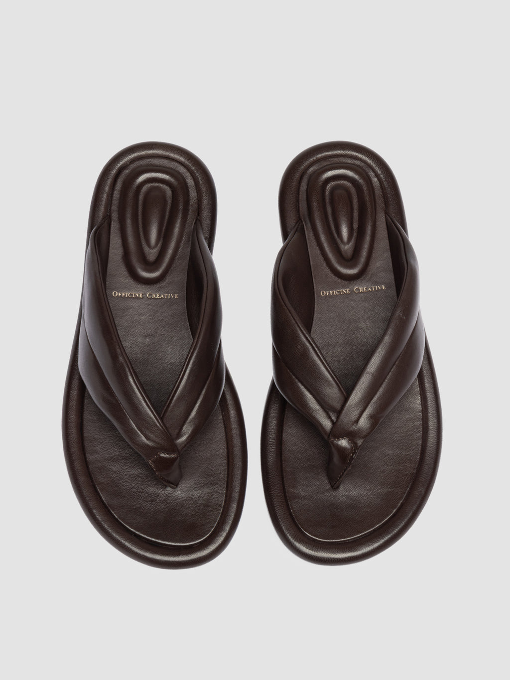 ESTENS 112 - Braune Zehenstegsandalen aus Leder - image 2,side view