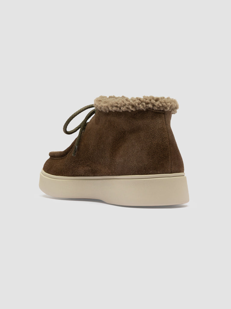 FRAME 110 - Brown Suede Chukka Boots