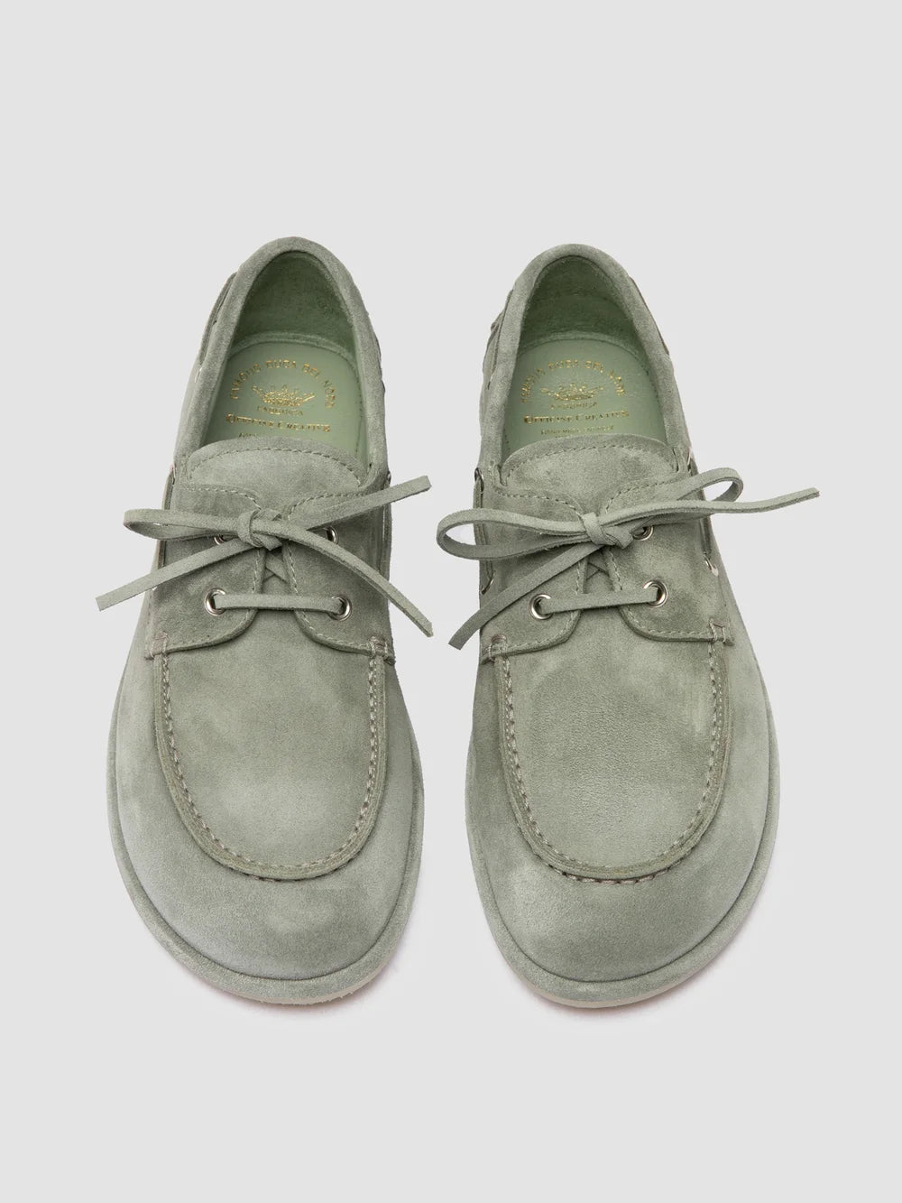 LOVE 101 - Grüne Segelschuhe aus Wildleder - image 2,side view