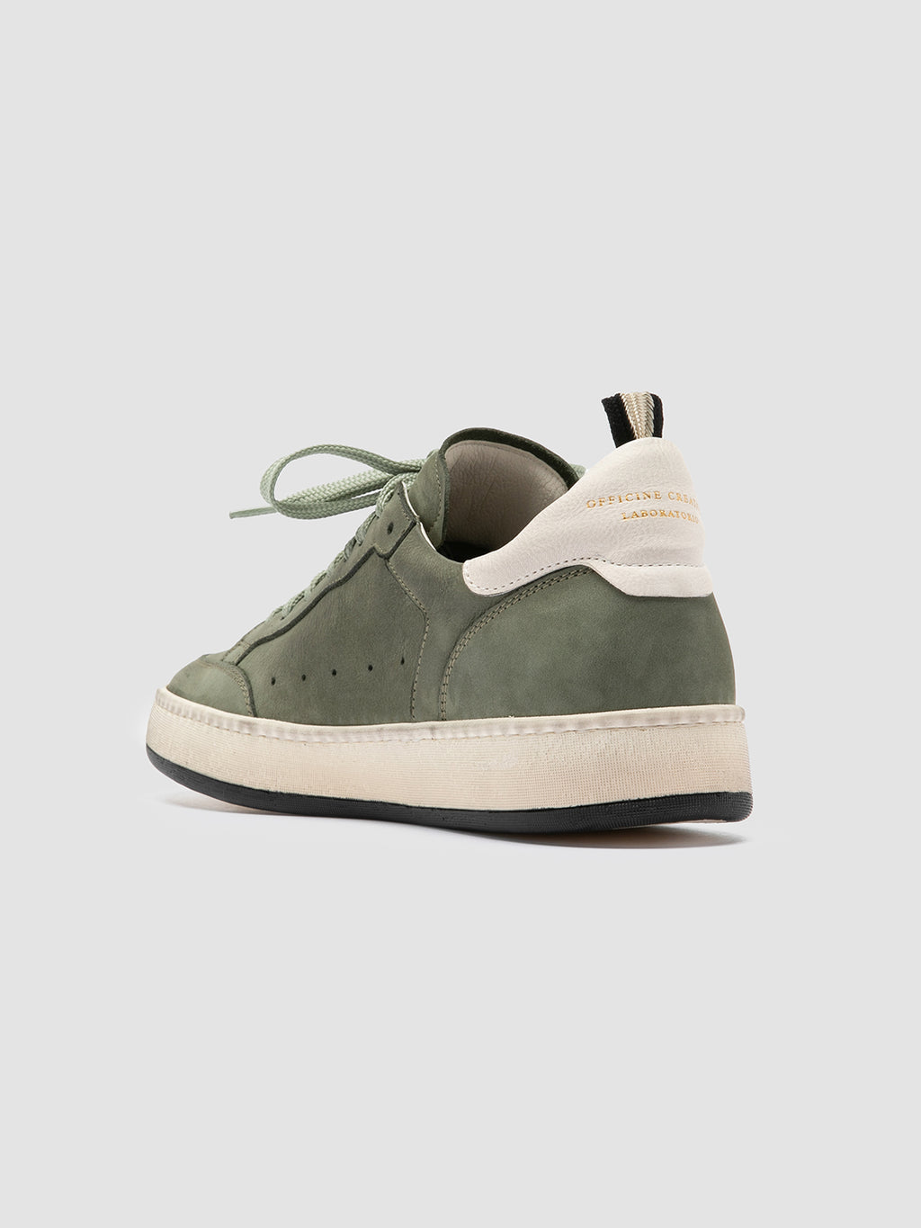 MAGIC 102 - Grüne Low-Top-Sneaker aus Leder - image 4,side view