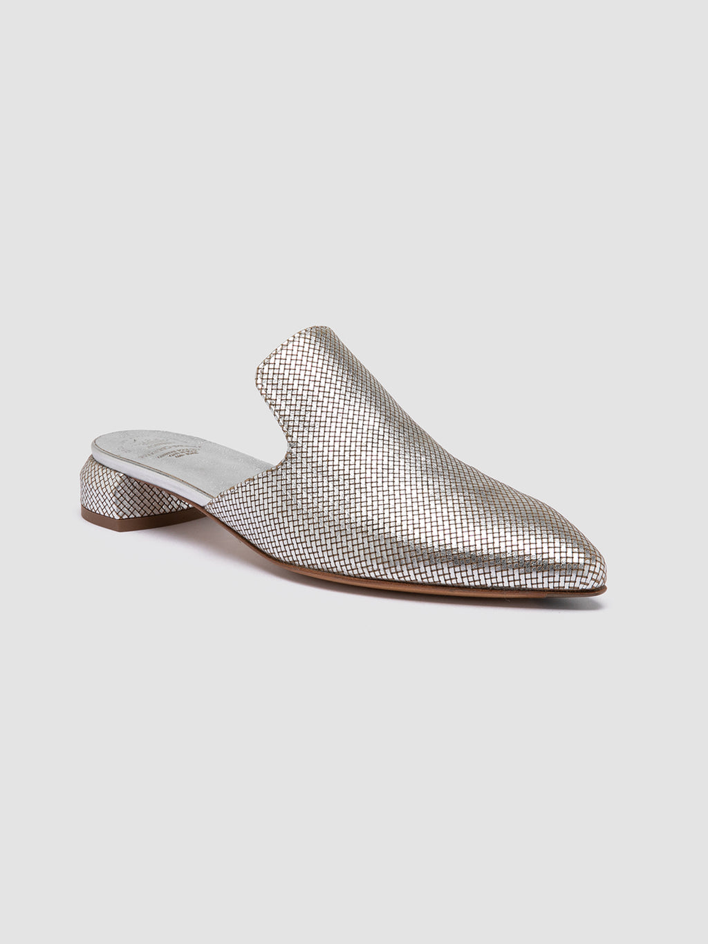 SAGE 106 - Silberfarbene Sandalen aus Leder - image 3,side view