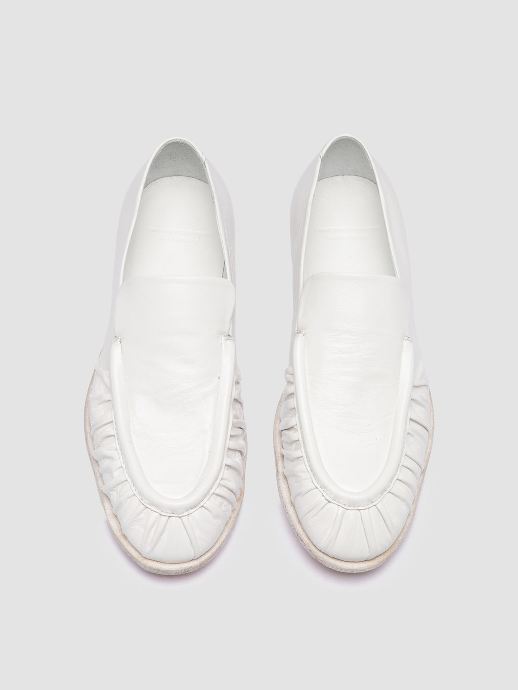 SOLITUDE 101 - Weiße Loafer aus Leder - image 2,side view