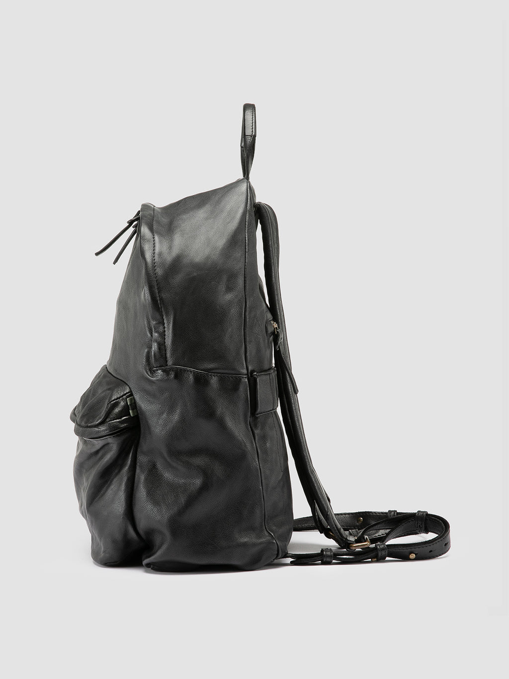 OC PACK 004 - Black Leather Backpack - image 5,side view