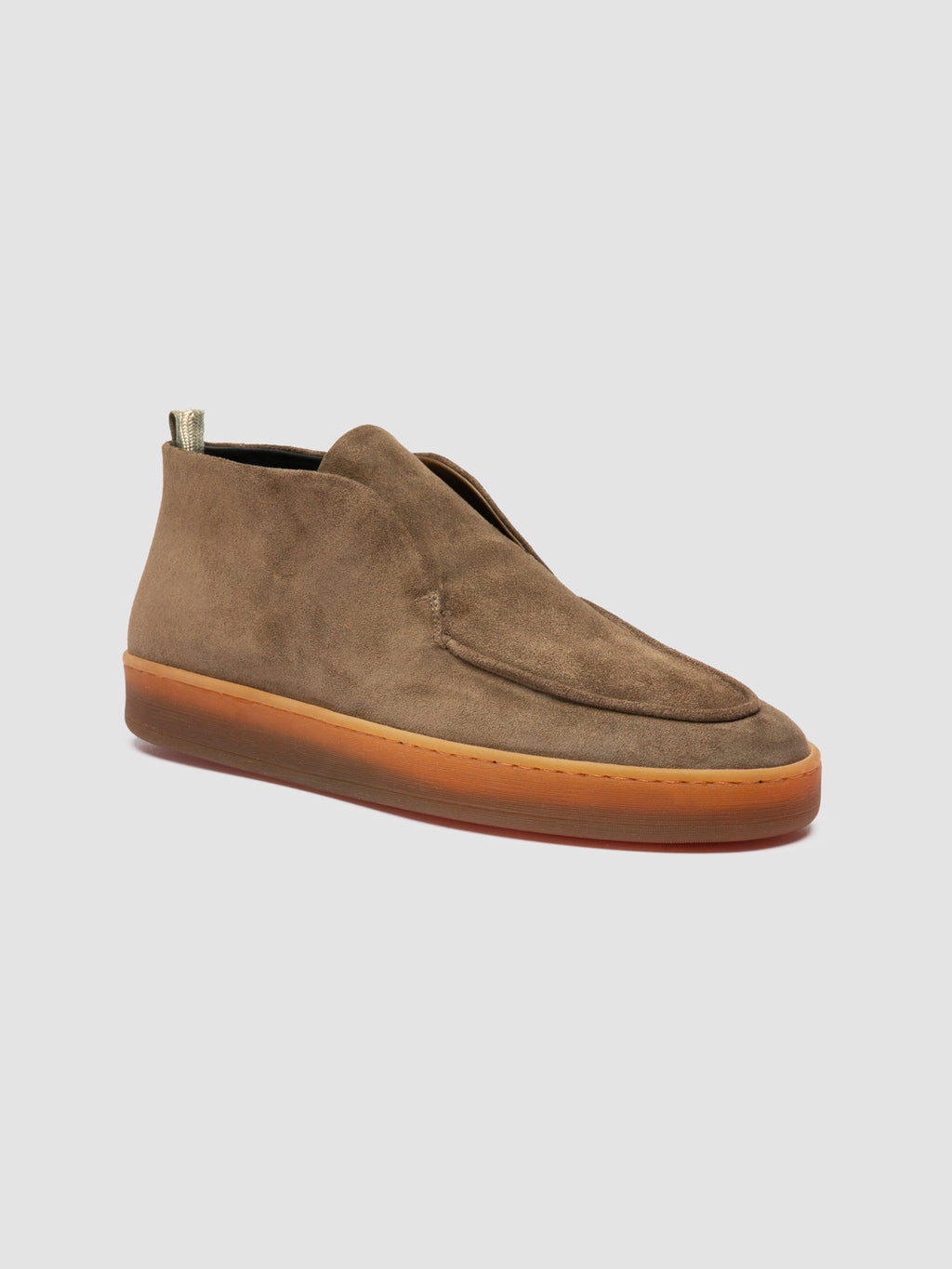 AMBRIE 002 - Braune Chukka-Stiefel aus Wildleder - image 3,side view