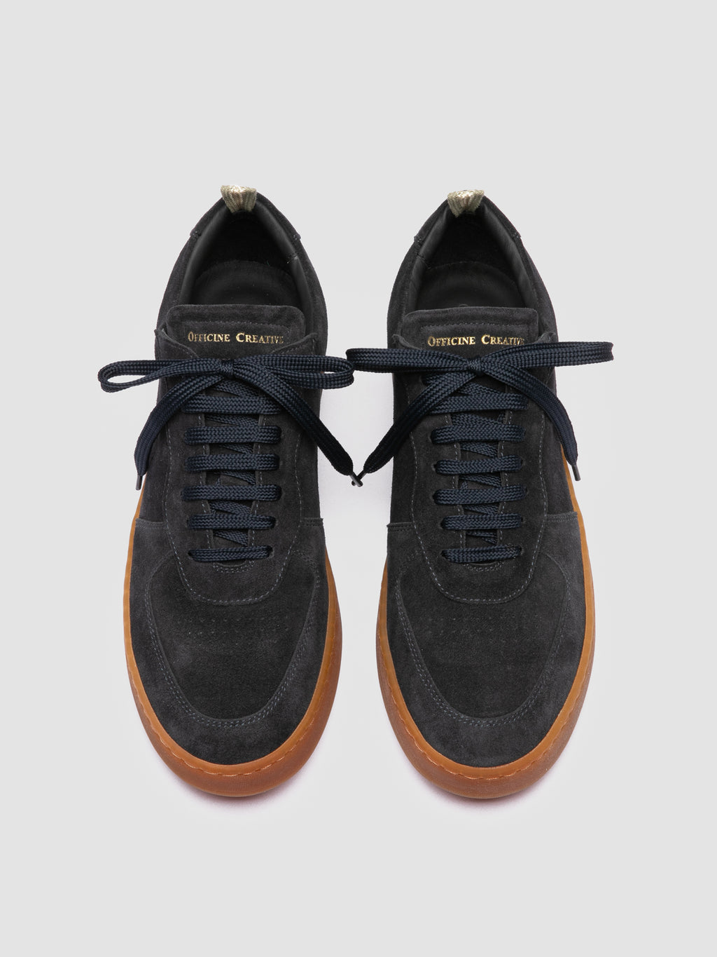 ASSET 001 - Blaue Sneakers aus Wildleder - image 2,side view