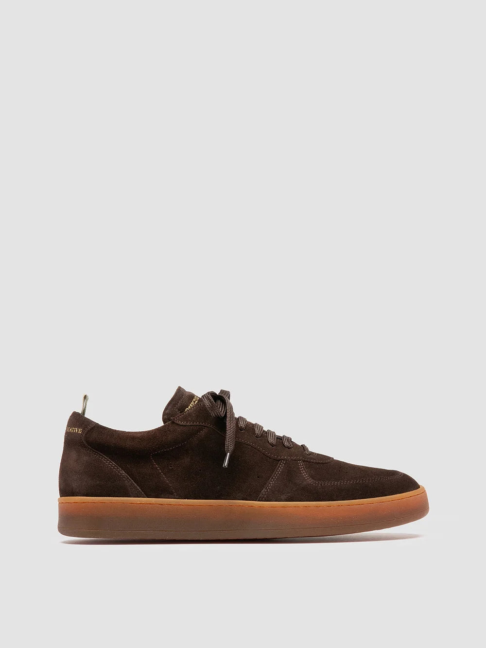 ASSET 001 - Braune Sneakers aus Wildleder - image 1,side view