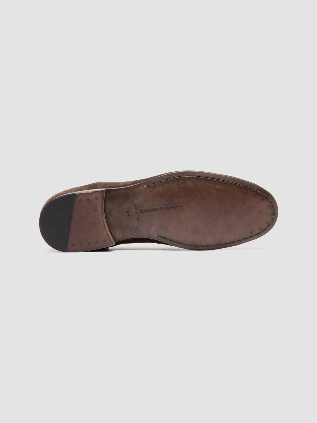 BUG 001 - Braune Penny-Loafer aus Wildleder - image 5,side view