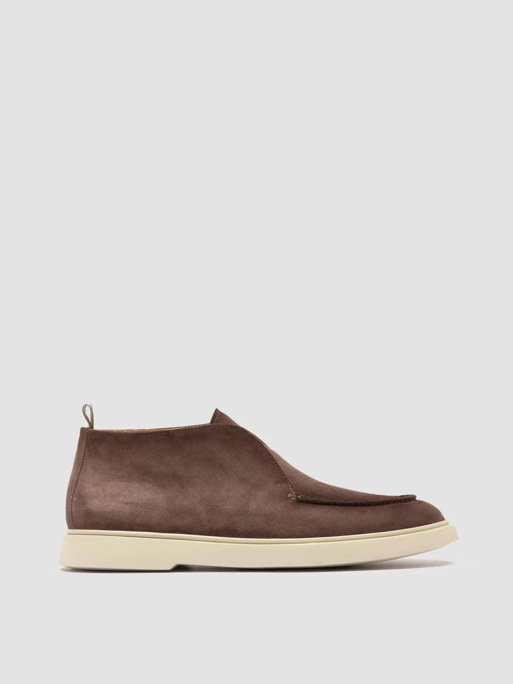 BONES 003 - Braune Chukka-Stiefel aus Wildleder - image 1,side view