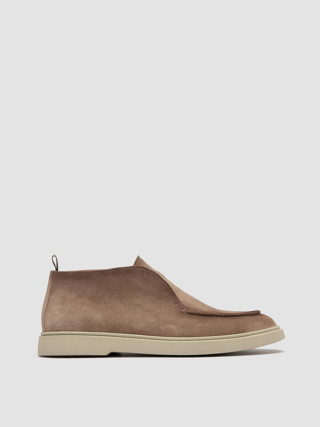 BONES 003 - braune Chukka-Stiefel aus Wildleder - image 1,side view