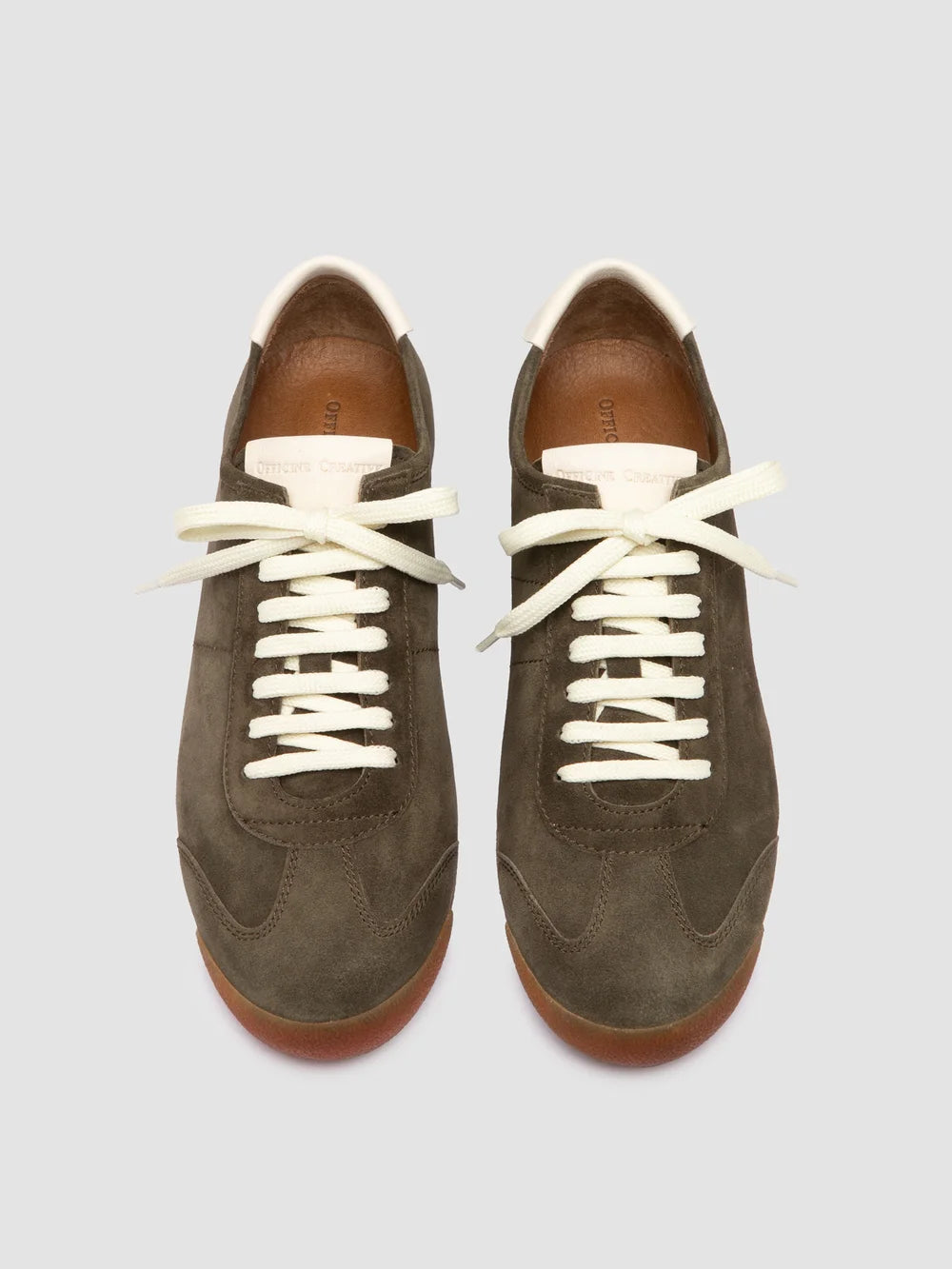 HAZEL 001 - Low-Top-Sneaker aus grünem Wildleder - image 2,side view