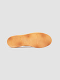 KADETT 001 - Orangefarbene Low-Top-Sneaker aus Wildleder - thumb image 5,side view