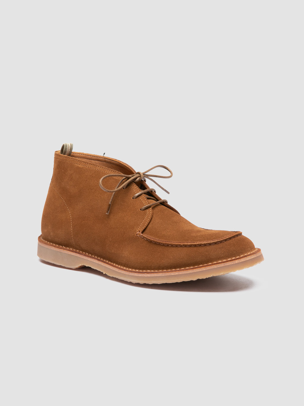 KENT 002 - Taupefarbene Chukka-Stiefel aus Wildleder - image 3,side view
