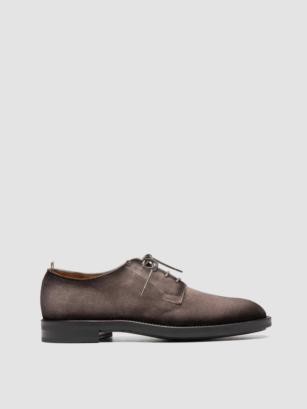 SILENT 001 - Taupefarbene Derby-Schuhe aus Wildleder - image 1,side view