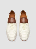 STRIKER 001 - Low-Top-Sneaker aus weißem Leder und Wildleder - thumb image 2,side view