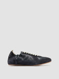 SUBSIDE 001 - Low-Top-Sneaker aus blauem Leder und Wildleder - thumb image 1,side view
