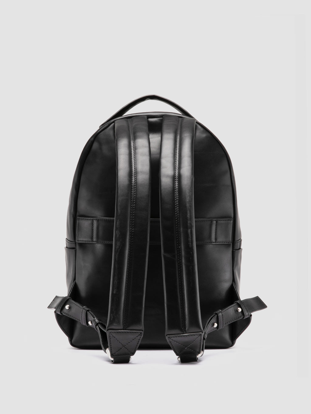 QUENTIN 020 - schwarzer Lederrucksack - image 4,side view
