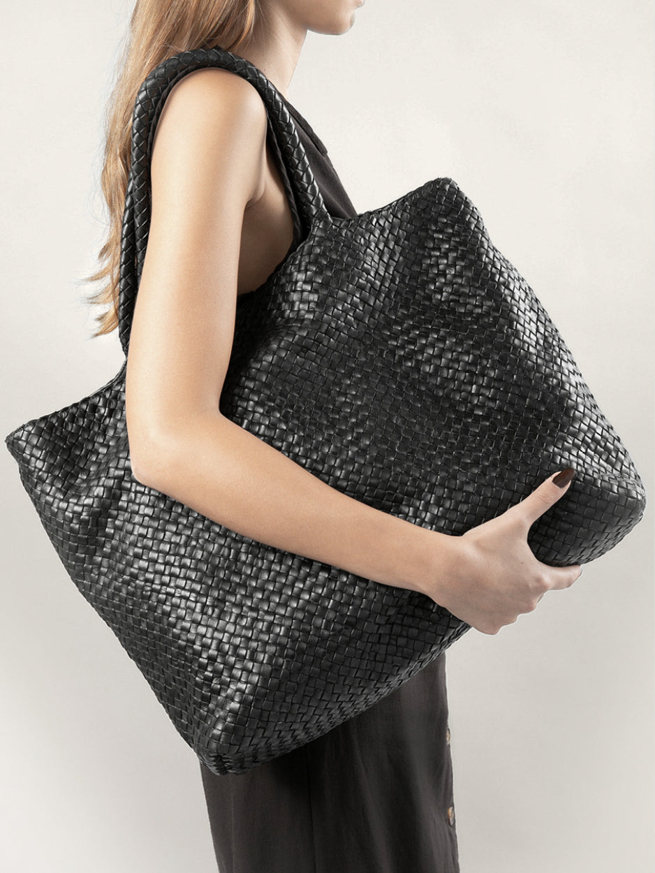 Officine Creative: Calzature e accessori artigianali