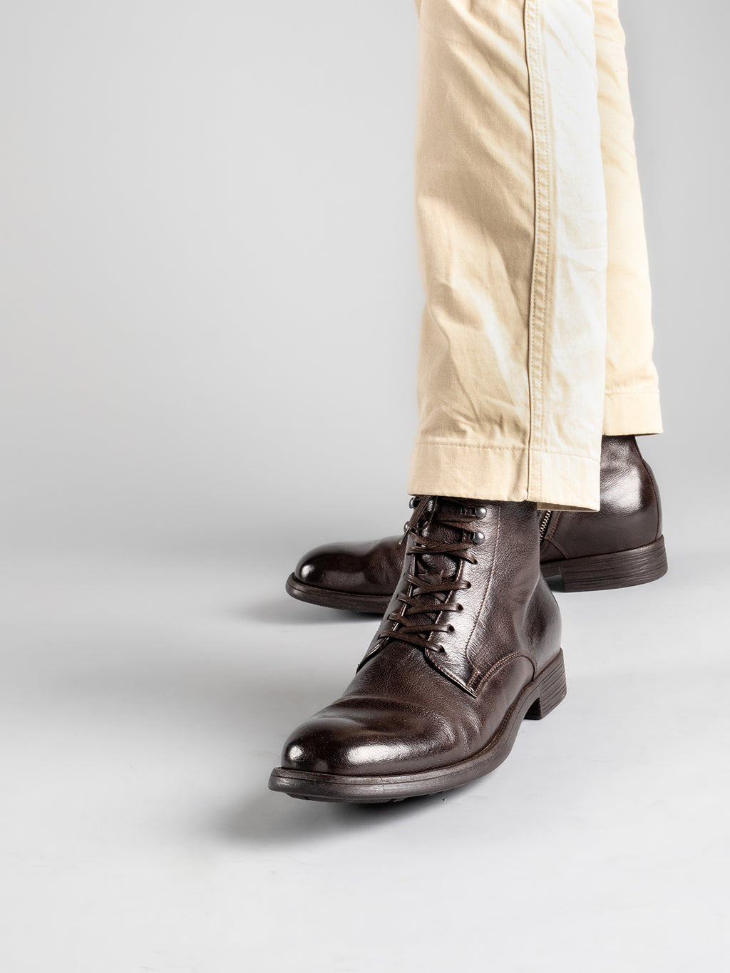 CHRONICLE 004 - braune Lederstiefeletten - image 6,side view
