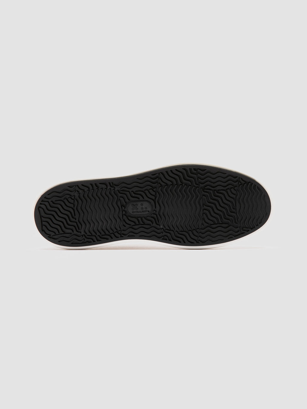 SLOUCH 001 - White Leather Low Top Sneakers - image 5,side view
